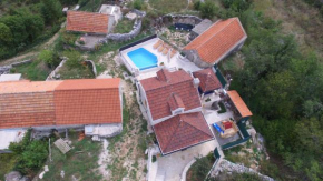 Family friendly house with a swimming pool Zupa Srednja, Zagora - 18369